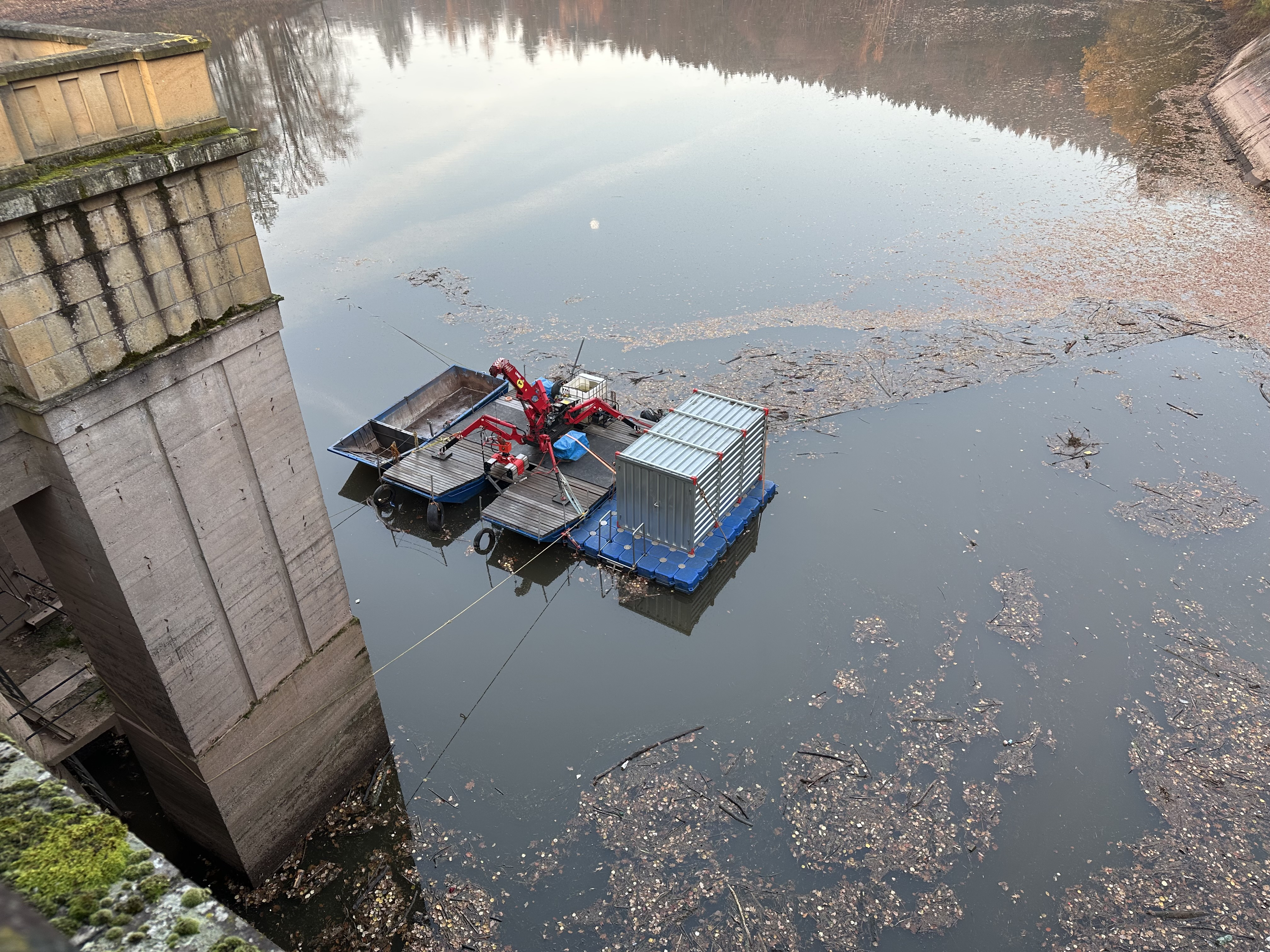 Plovoucí pracovní plošina